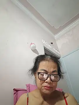 Snapshot of Hotestlove chatting on 08-02-26, 02:48 Hotestlove online show from 08-02-26, 02:48