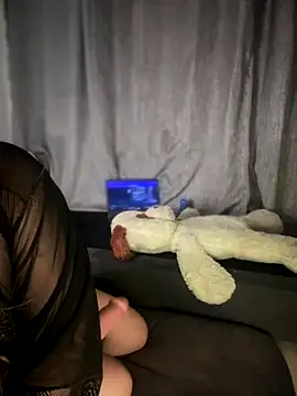 MerlyG online show from 11-25-25, 06:24