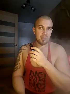 Foxyshaved online show from 01-14-25, 08:31
