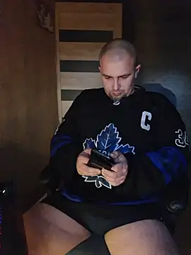 Foxyshaved online show from 10-09-25, 04:32