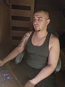 Foxyshaved online show from 01-11-26, 06:18