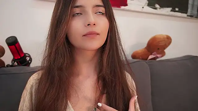 Raychell Black online show from 01-04-25, 06:19