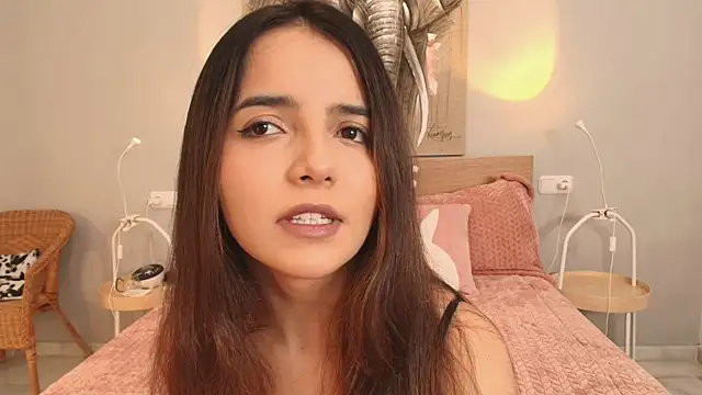 Raychell Black online show from 01-19-25, 10:06