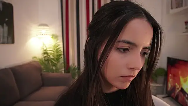 Snapshot of Raychell_Black chatting on 03-09-26, 04:22 Raychell Black online show from 03-09-26, 04:22