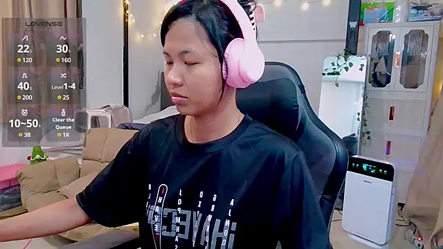 Kana G online show from 02-21-25, 11:01