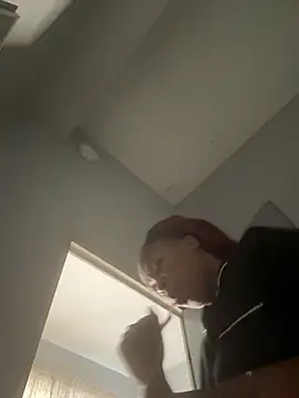 slimcateee online show from 10-19-25, 05:19