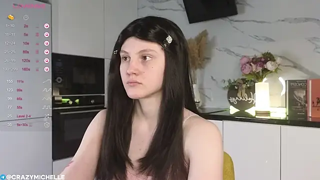 Snapshot of MaryCoopeer chatting on 01-17-25, 11:38 MaryCoopeer online show from 01-17-25, 11:38