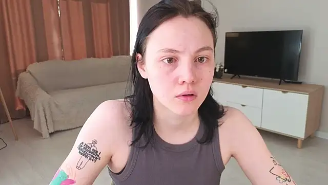 MaryCoopeer online show from 05-08-26, 05:24