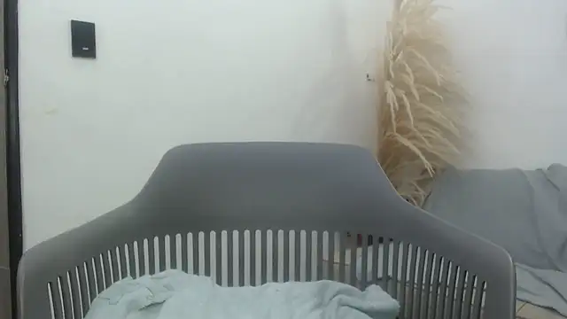 Snapshot of KittyKardy chatting on 10-30-25, 04:03 KittyKardy online show from 10-30-25, 04:03