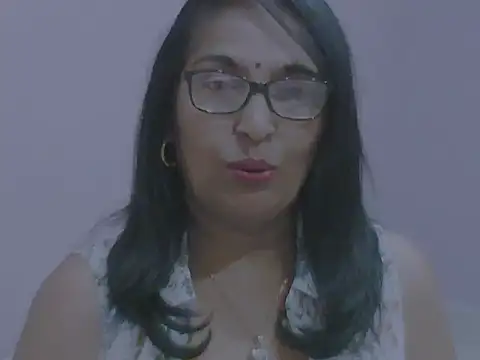Snapshot of sexy69hotmum chatting on 12-05-24, 02:22 sexy69hotmum online show from 12-05-24, 02:22
