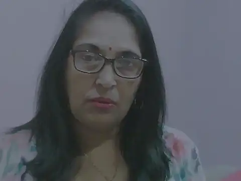 Snapshot of sexy69hotmum chatting on 12-14-24, 10:56 sexy69hotmum online show from 12-14-24, 10:56