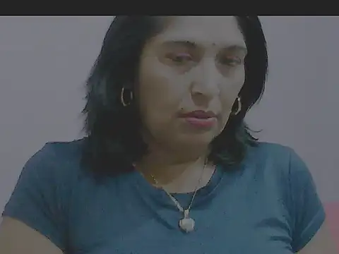 Snapshot of sexy69hotmum chatting on 01-10-25, 11:11 sexy69hotmum online show from 01-10-25, 11:11