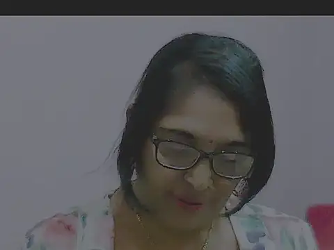 Snapshot of sexy69hotmum chatting on 01-11-25, 10:51 sexy69hotmum online show from 01-11-25, 10:51