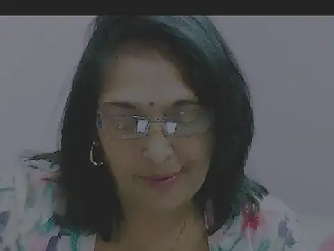 Snapshot of sexy69hotmum chatting on 02-06-25, 01:21 sexy69hotmum online show from 02-06-25, 01:21