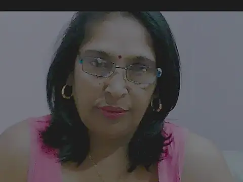 Snapshot of sexy69hotmum chatting on 02-23-25, 02:25 sexy69hotmum online show from 02-23-25, 02:25