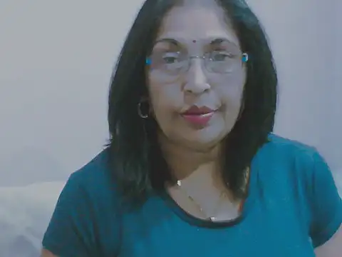Snapshot of sexy69hotmum chatting on 09-16-25, 12:39 sexy69hotmum online show from 09-16-25, 12:39