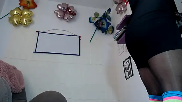 fantasty nylon online show from 10-15-25, 03:56