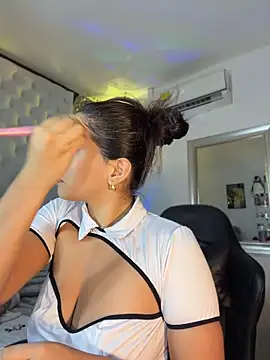 ZarahEvans online show from 05-14-26, 08:48