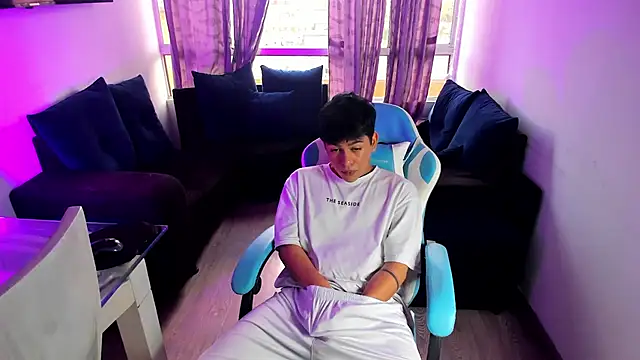 Franco Rizzo  online show from 01-15-25, 07:12