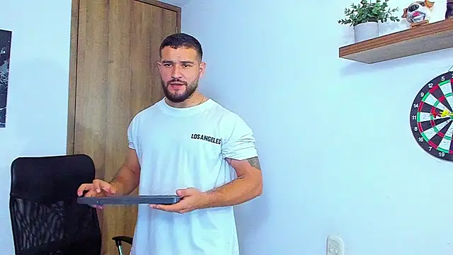 AndrewDiaz online show from 10-03-25, 05:26