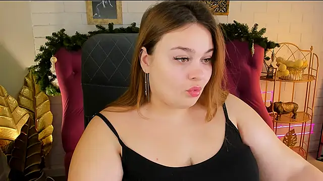 Snapshot of KimberlyMaran chatting on 12-20-24, 09:11 KimberlyMaran online show from 12-20-24, 09:11