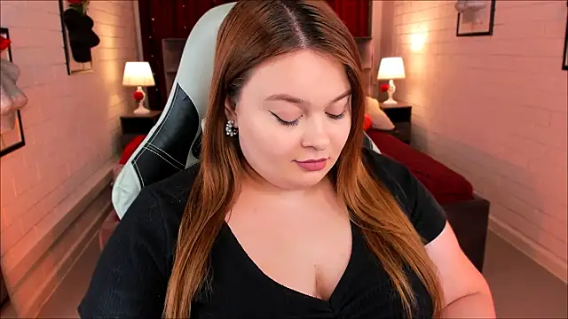 Snapshot of KimberlyMaran chatting on 02-23-25, 03:18 KimberlyMaran online show from 02-23-25, 03:18