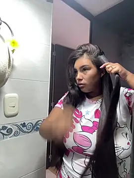 Snapshot of elana_kepler chatting on 10-30-25, 04:52 elana kepler online show from 10-30-25, 04:52