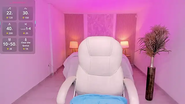 Snapshot of anahi_curlie1 chatting on 03-21-26, 03:22 anahi curlie1 online show from 03-21-26, 03:22