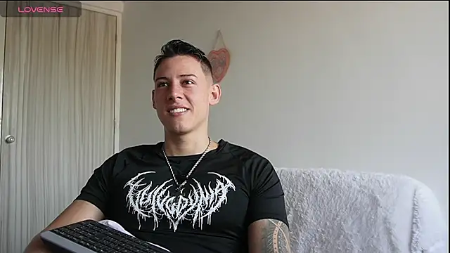 Muscle King Cum online show from 06-24-26, 01:43