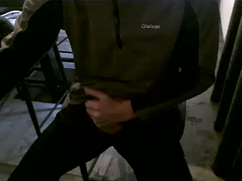 Snapshot of hornyman18cm39 chatting on 12-08-24, 11:24 hornyman18cm39 online show from 12-08-24, 11:24