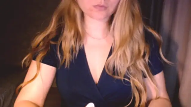 Snapshot of fiona_cute_2 chatting on 07-28-26, 07:15 fiona cute 2 online show from 07-28-26, 07:15