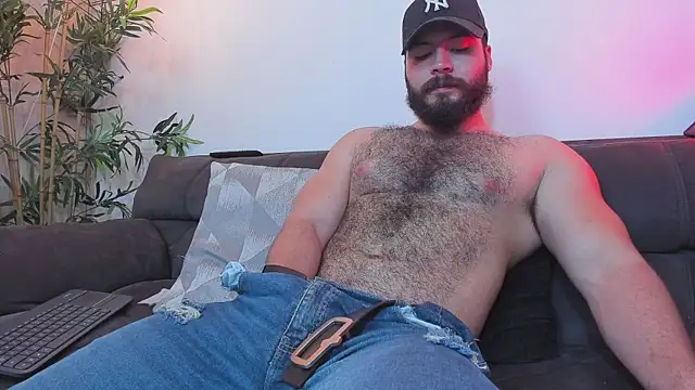 SebastianVilla  online show from 06-07-26, 12:15