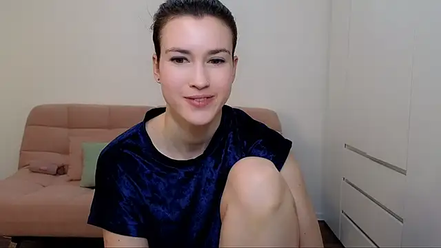 AliciaNewell online show from 12-28-24, 06:39