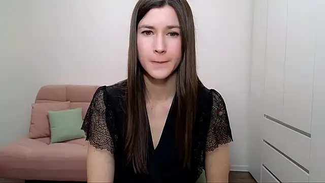 AliciaNewell online show from 02-11-25, 09:42