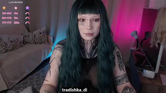 Snapshot of tradishka chatting on 02-02-26, 06:06 tradishka online show from 02-02-26, 06:06