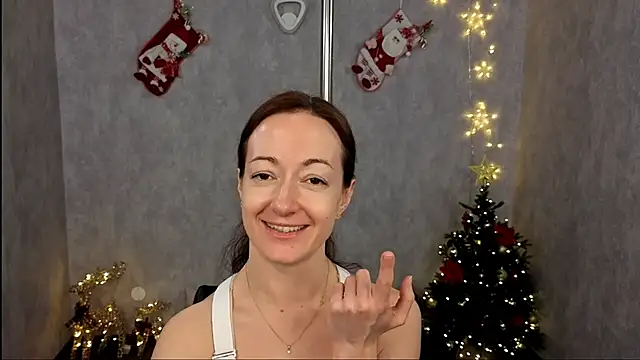 Snapshot of kimberlyray777 chatting on 01-04-25, 01:42 kimberlyray777 online show from 01-04-25, 01:42