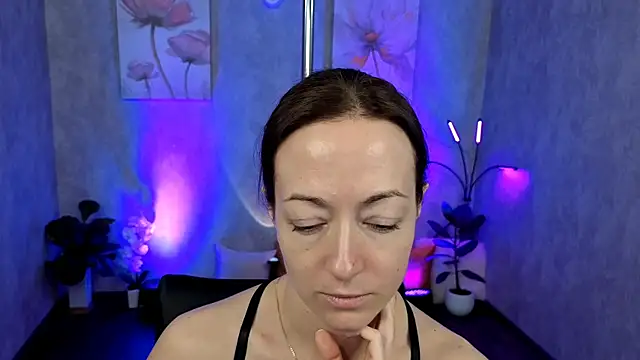 Snapshot of kimberlyray777 chatting on 02-22-25, 12:19 kimberlyray777 online show from 02-22-25, 12:19