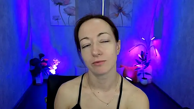 Snapshot of kimberlyray777 chatting on 03-22-25, 04:37 kimberlyray777 online show from 03-22-25, 04:37