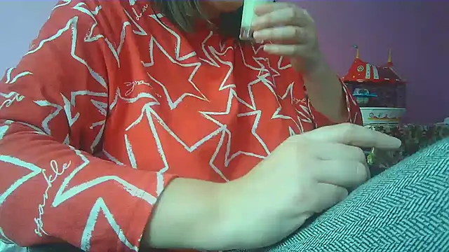 Lucinka1 online show from 01-04-25, 01:53