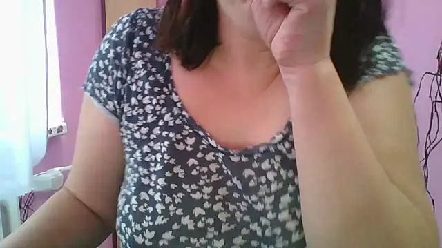 Lucinka1 online show from 02-01-25, 08:39