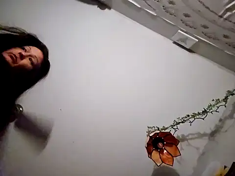 sweetkitty111 online show from 12-21-24, 06:52