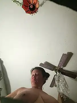 sweetkitty111 online show from 01-21-25, 04:10