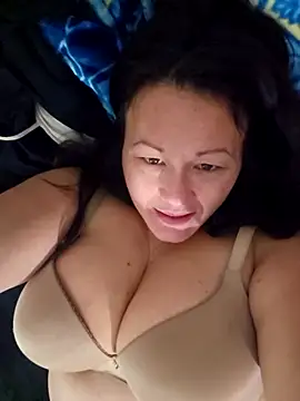 sweetkitty111 online show from 01-10-26, 03:25