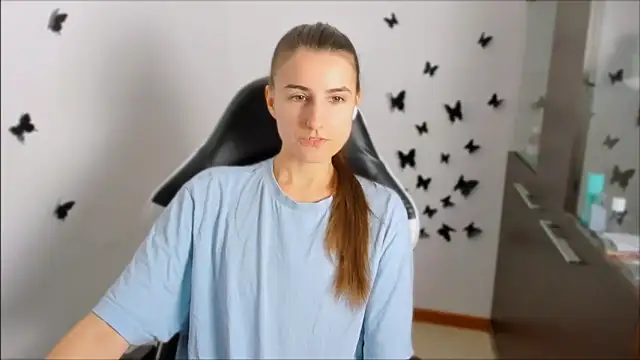 Snapshot of PumpkinCutiePie chatting on 09-30-25, 03:39 PumpkinCutiePie online show from 09-30-25, 03:39