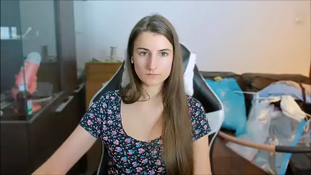 Snapshot of PumpkinCutiePie chatting on 10-15-25, 05:02 PumpkinCutiePie online show from 10-15-25, 05:02