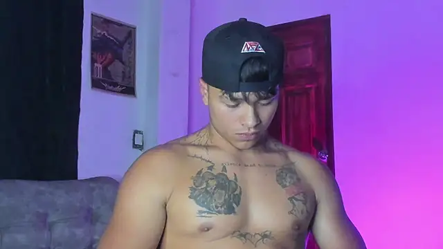 Dominic Biker   online show from 04-04-26, 03:49