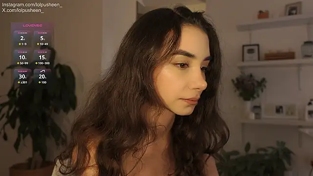 Snapshot of JulietteDee chatting on 03-19-26, 09:08 JulietteDee online show from 03-19-26, 09:08