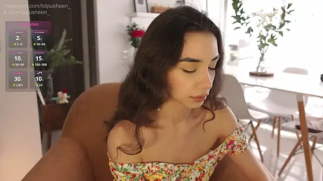 JulietteDee online show from 06-11-26, 09:35