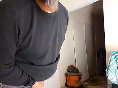 Snapshot of anyway2cum chatting on 01-13-25, 05:01 anyway2cum online show from 01-13-25, 05:01