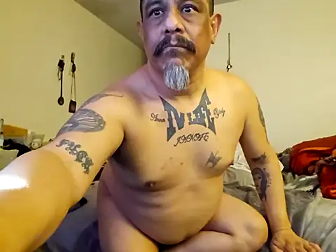 Snapshot of anyway2cum chatting on 01-18-25, 10:49 anyway2cum online show from 01-18-25, 10:49